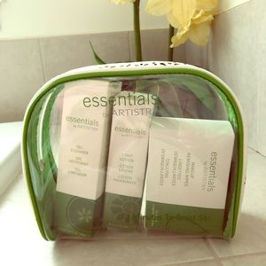 Essentials by Artistry Face Wash Kit